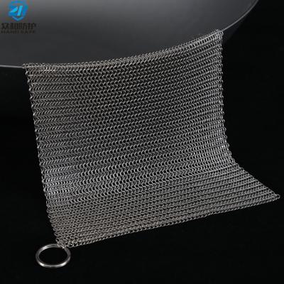 China Welded stainless steel chainmail cast iron cleaner / scrubber for sale