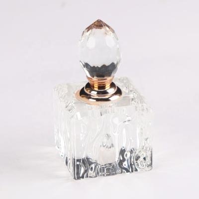 China Personal care wholesale 3ml oil bottle custom 3ml crystal glass luxury clear shinning perfume bottle for sale