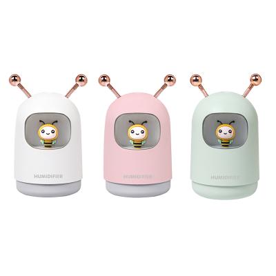 China Cute Car Kids Bedroom 220ml Pet Bear Air Humidifier LED Lamp Home Humidifier For Dry Skin for sale