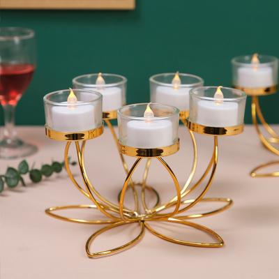 China Welding And Candle Holder Metal Gold Menorah Electroplating Decorative Romantic Dinner Props Modern Candle Holder Table Decoration for sale