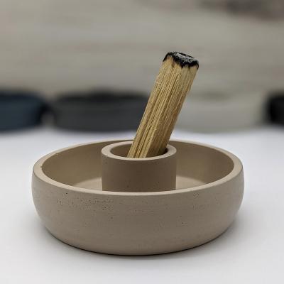 China Nordic Modern Wedding Palo Santo Burner Sage Holder Candle Chinese Fragrance Incense Table Round Incense Ceramic Stick for sale