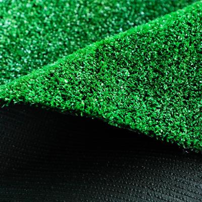 China High Quality Cheap Green Artificial Grass 10mm Thickness Simulation Artificial Grass Puppy Pad For Dogs And Small Pets for sale