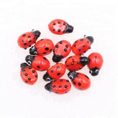 China Handmade Lampwork Beads Jewelry Mini Lady Bug Lady Bird Making Glass Beads Ladybird Figurine Drilled Necklace Ladybug Dangle Beads for sale