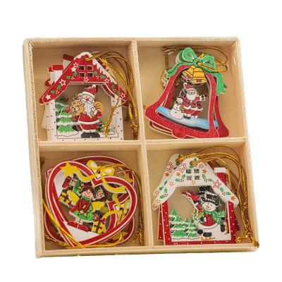 China Home Festival Decoration 12pcs/box Christmas Tree Decorate Party Decoration Pendant Home Wood Chips for sale