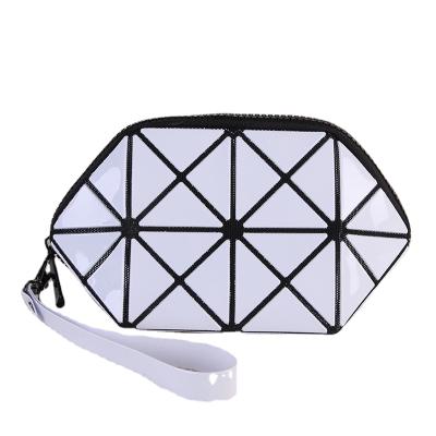 China Fashion Women Wholesale Cheap Colorful Geometric Clutch Pouch Cosmetic Bag for sale