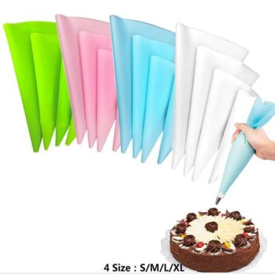 China Sustainable Food Grade Cake Decorating Icing Cream Pastry Bag Silicone Cupcake Piping Bag for sale