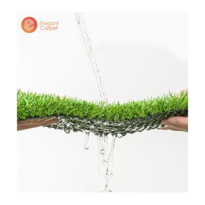 China Soft Green Carpet / Non-abrasive Cheap Artificial Grass And Sports Flooring for sale