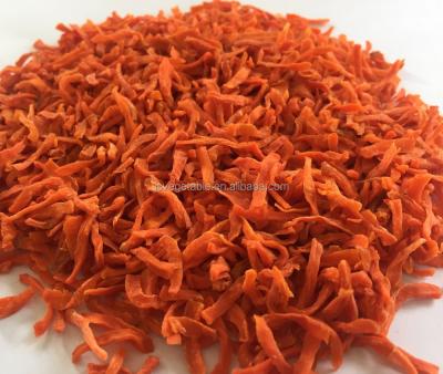 China Dry 2018 new crop bulk dehydrated dried dry carrots/carrot wholesale 3*3*15mm strip for sale