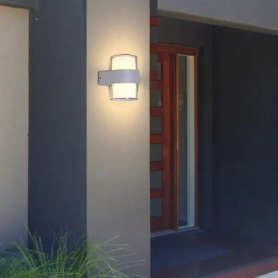 China Modern Indoor Decorative Luxurious Bedroom Balcony Wonder Side LED Wall Light Home Reading Light for sale