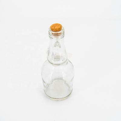 China Sustainable Glass Drinking Bottle 250ml Wine Bottle Storage for sale