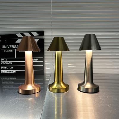 China Modern Factory Stain Metal Loading Cafe Bar Retro Touch Table Lamp Table Night Light Creative Bedside for sale