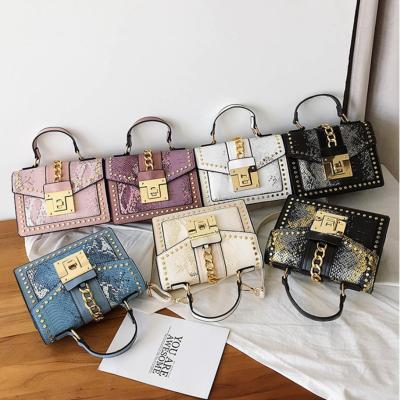 China Fashion Wholesale Hot Sell  Women Elegant Chic Fashion Gradual Change Color Mini Shoulder Chain Bag Purse Handbag for sale