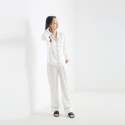 China High Quality Wholesale Custom Breathable Women's Pajamas 100% Satin Long Robe 100% Silk Mulbury Silk Pajamas Women for sale