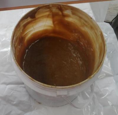 China Soft Brown Petrolatum Paste To Strong The Adhesion Of Tapes And Mastics for sale