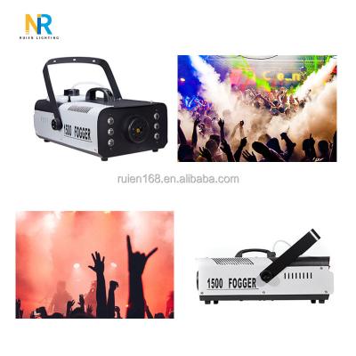 China Theme Park 1500W DJ Smoke Fog Machine RGB 6 LED Wire / Party Stage Remote Control Fog Machine for sale