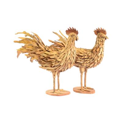 China Europe Wood Carving Carved Rooster Furnishings Illustration Wood Craft for sale