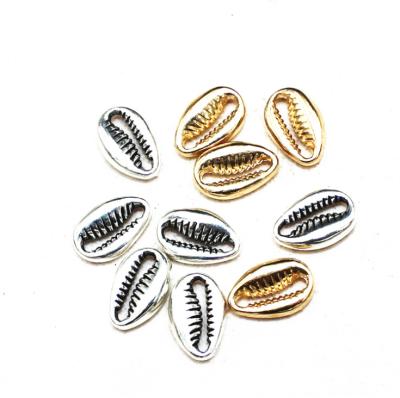 China Pendants Charms Factory Wholesale Diy Jewelry Making Cowrie Shell Shape Accessory Pendant Charm for sale