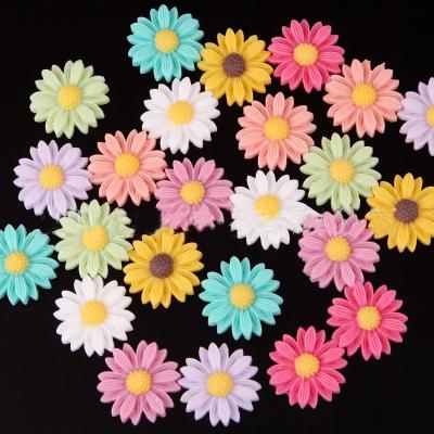 China Cabochon for white setting new custom fashion trendy designer cabochon resin daisy flower multicolored flatback for sale