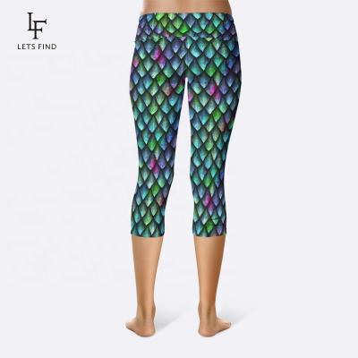 China Wholesale custom fish scale high waist women breathable sexy capri leggings printed double brushed 230gsm milk silk yoga stretch pan for sale