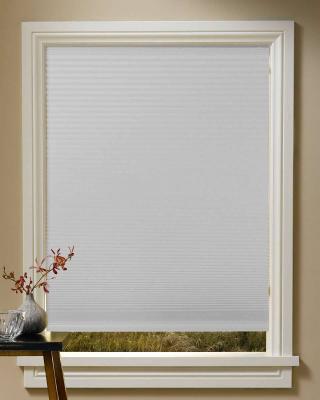 China Anti-bacteria / Flame Retardant Manual Spring Loading Cordless White Color Honeycomb Nonwoven Blinds for sale