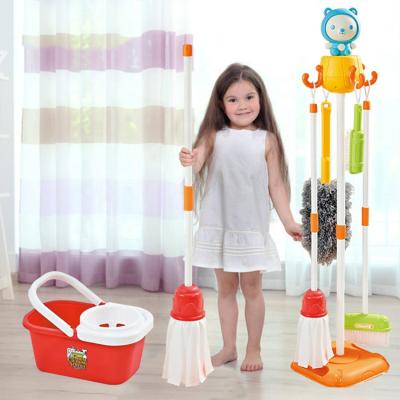 China Play House toys Hot selling children's hand-held cleaning toy set baby cleaning tools educational enlightenment toys for sale