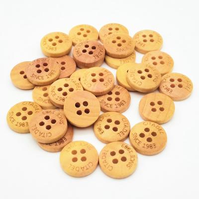 China Washable 18L 11.5mm 4 Holes Customized Logo Engraved Natural Wood Button, Wooden Shirt Button for sale