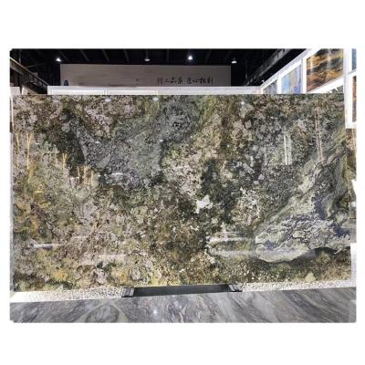 China Modern Luxury Exotic Green Natural Stone Granite Slabs for sale