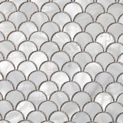 China Wholesale Super White Natural Color 30*30cm Shell Fish Scale Mosaic Tiles Helix Shaped Shell Mosaic Pearlescent Flooring for sale