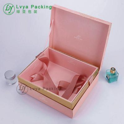 China Handmade Wedding Candy Box Chocolate Favor Box Baby Shower Birthday Pink Gift Box for sale