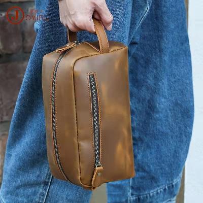 China Vintage Drop Shipping Travel Makeup Bag Multifunctional Unisex Crazy Horse Toiletry Bag Genuine Leather Cosmetic Clutch Bag for sale