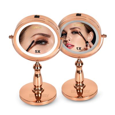 China Home Magnifying Mirror Stand Makeup Table 1X/5X Lighted Cosmetic Mirror With 18 Led Light Battery Operated for sale