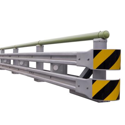 China Anti - Corrosion High Quality W Beam Highway Rail Guardrail Guardrail High - Speed ​​Guardrail Plate for sale