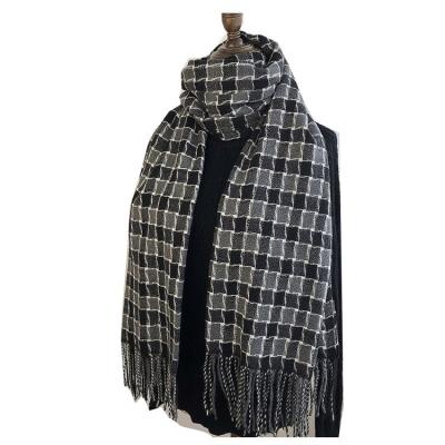 China 2021 Ladies Women's Elegant Soft Woll Winter Shear Thick Warm Shawls Gray Scarf Black Long Tassel Cashmere Plaid for sale