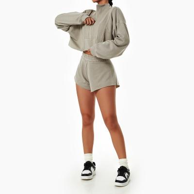 China Breathable Sportswear Women Tracksuits Long Sleeve Crop Tops With Zipper And Stand Collar Fitness Gym Running Shorts for sale