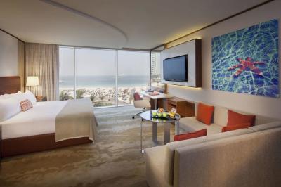 Cina Impiallacciatura e pittura del legno del Dubai della camera da letto della mobilia commerciale di Hilton Hotel in vendita