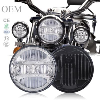 China Fancy New Design 5.75 Inch LED Motorcycle Headlight LOYO King Kong Design H4 LED Driving Headlight For Harley Motorcycle FLHR ROAD KING for sale