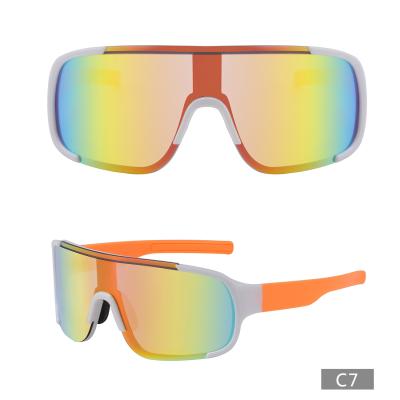 China Sports Sunglasses New Arrival Wrap Around Sports Sunglasses For Men Women UV400 Sports Sun Glasses for sale