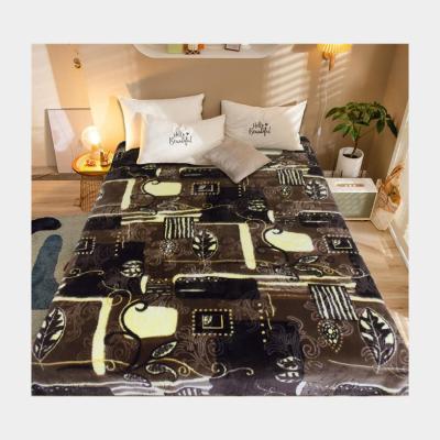 China Raschel Blanket Anti-Static Hot Selling 100% Polyester Breathable And Waterproof Luxe Blanket For Home for sale