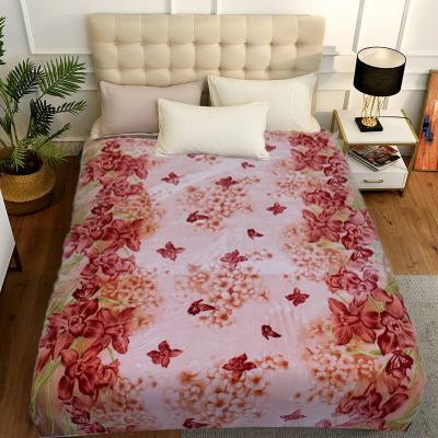 China Gold Fleece Anti-Static Luxury 100% Polyester Queen / Double / Single Layer Large Embossed Throw Flannel Blankets for sale