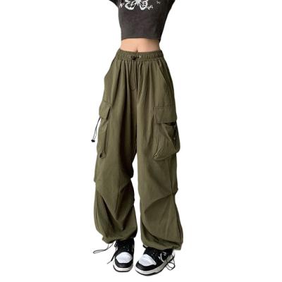 China Vintage Custom High-Low Waist Anti-Wrinkle Fashion Streetwear Wide Leg Cargo Pants With Pockets Long Pants For Women for sale