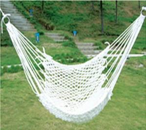 China Outdoor Strong Comfortable Cotton Hammock Cotton yarn With Rope for sale