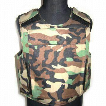 China Camouflage Alloy Steel Military Bulletproof Vest For War Games for sale