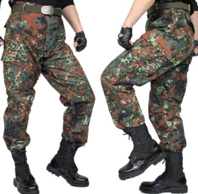 China Tactical Camouflage Cargo Pants In Spring Summer Autumn Winter for sale