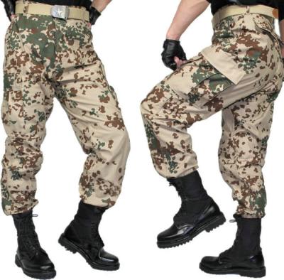 China Fashion Long Camouflage Cargo Pants 32 - 34 With Side Pockets for sale