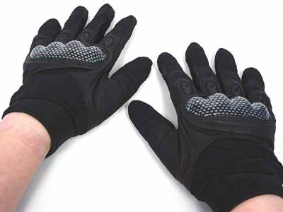 China Guantes ligeros del tiroteo de la arma de mano de la fibra de nylon del PVC, guantes elásticos del combate del asalto en venta