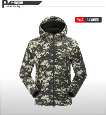 Chine Veste militaire du camouflage TAD de la veste des hommes protégeant du vent de Watetrproof à vendre