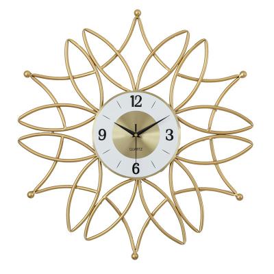 China Nordic style factory price gold wrought iron flower fashion antique creative wall clock for sale