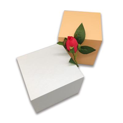 China Factory Customized Logo Top Cover Gift Box Recyclable With Bag Box Hot Stamping Packaging Paper Gift Box for sale