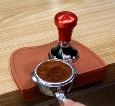 China Minimalist suitable for multi size powder pressing hammer/tamper, small circle coffee powder pressing pad, coffee tamper pad for sale