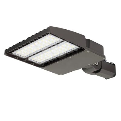 China ROAD IP66 100-277V 150W LED shoe box street light, LED flood light for outdoor parking lot for sale